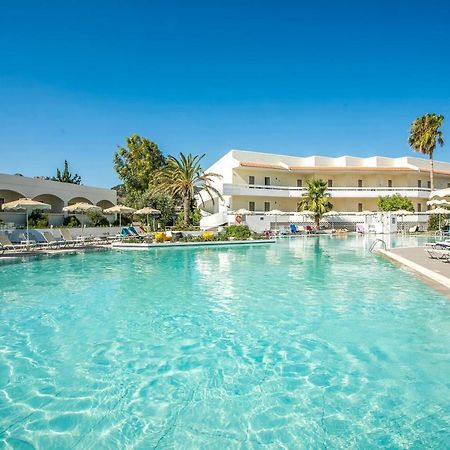 Hotel Niriides Beach Kolymbia Exteriér fotografie